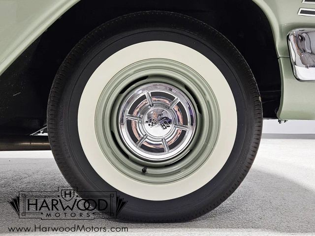 Chevrolet-Impala-1960-Coupe-35