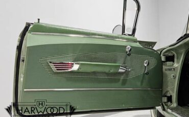 Chevrolet-Impala-1960-Coupe-36