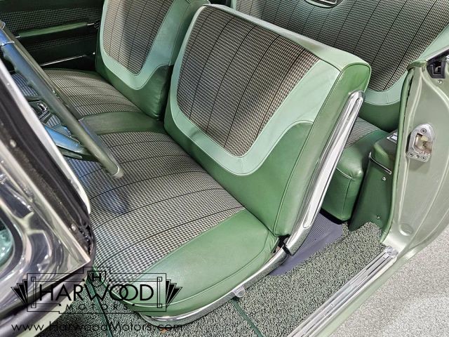 Chevrolet-Impala-1960-Coupe-38