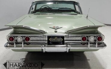 Chevrolet-Impala-1960-Coupe-4