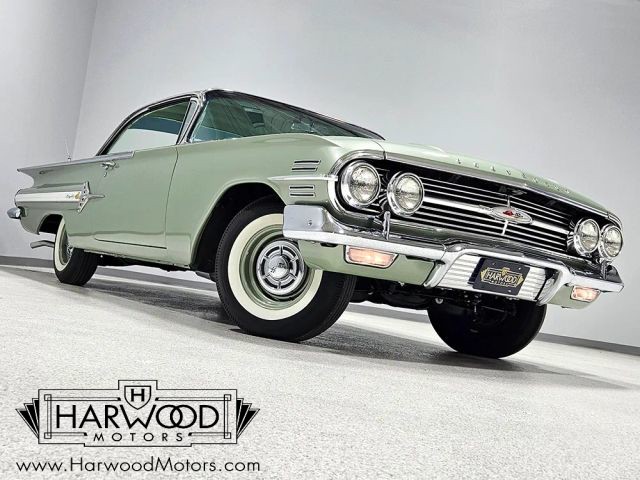 Chevrolet-Impala-1960-Coupe