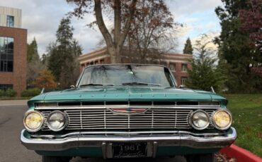 Chevrolet-Impala-1961-11