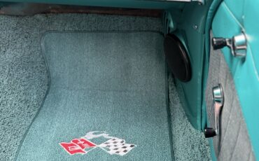 Chevrolet-Impala-1961-15