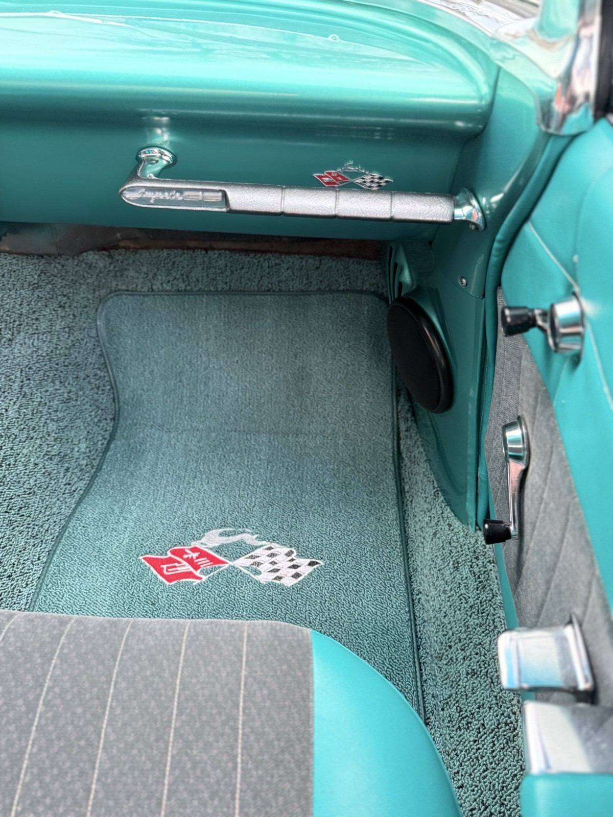 Chevrolet-Impala-1961-15