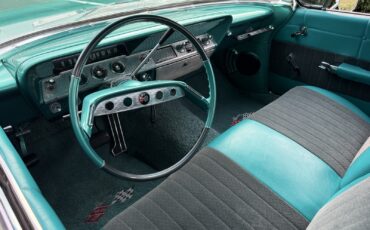 Chevrolet-Impala-1961-17