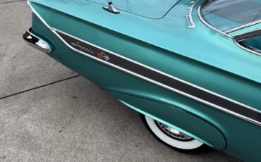 Chevrolet-Impala-1961-8