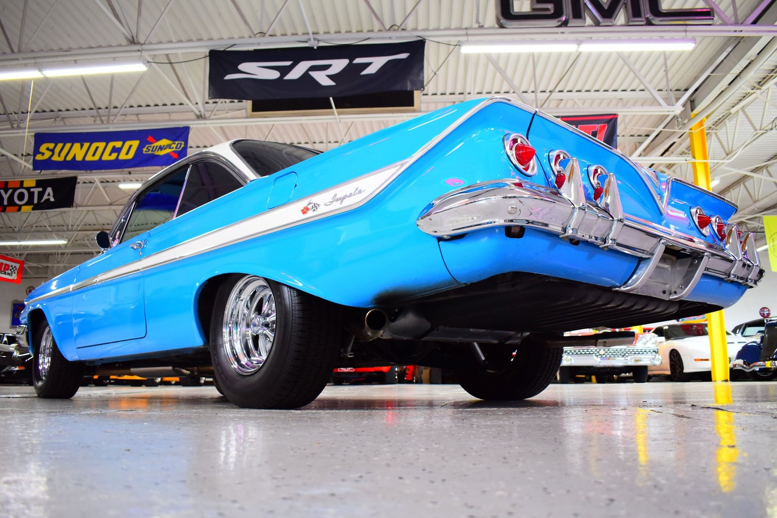 Chevrolet-Impala-1961-Coupe-18