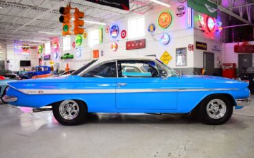 Chevrolet-Impala-1961-Coupe-3