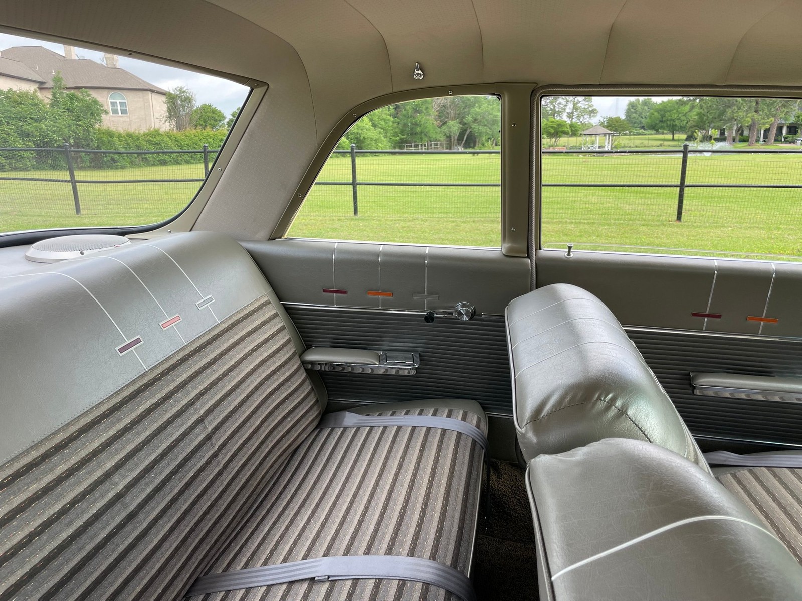 Chevrolet-Impala-1962-6