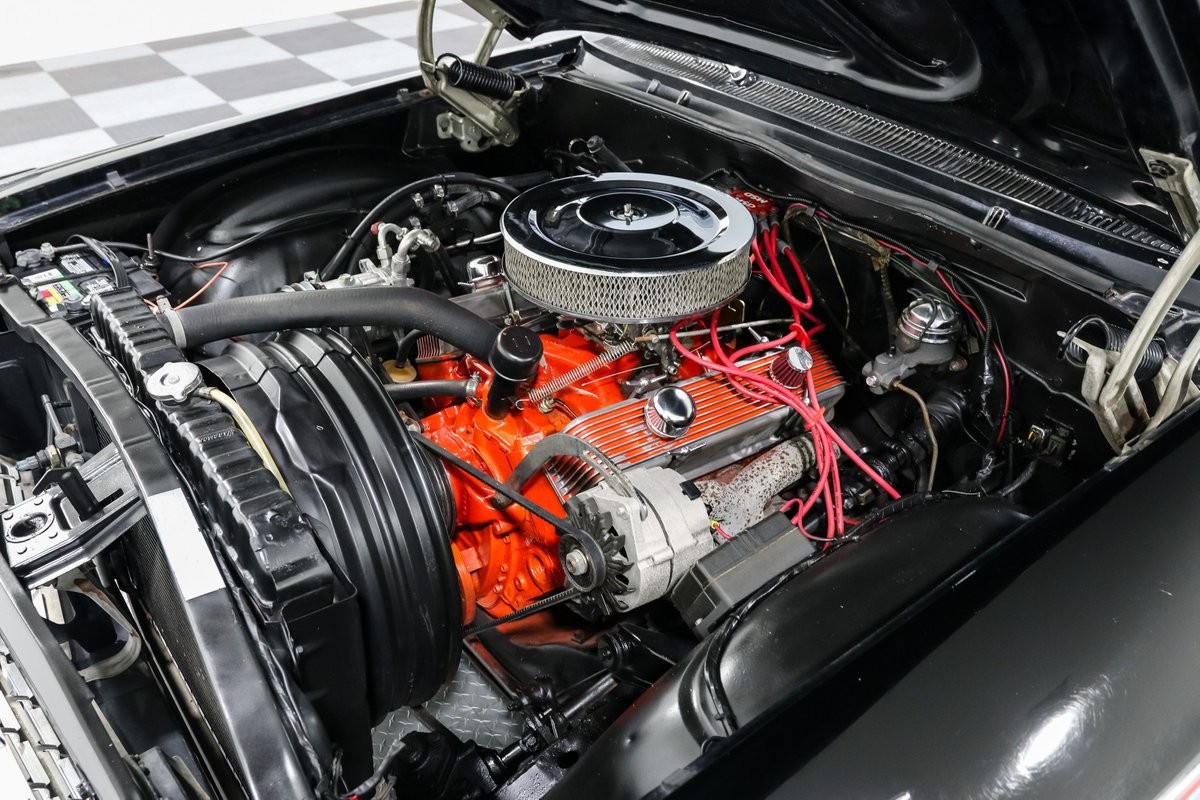 Chevrolet-Impala-1962-Coupe-11