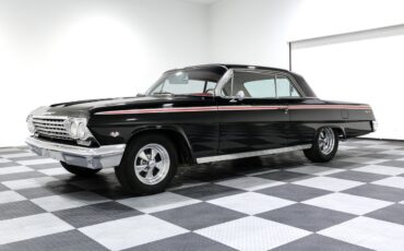Chevrolet-Impala-1962-Coupe-2