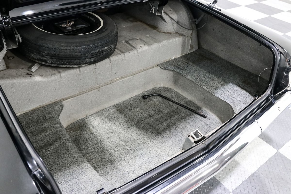 Chevrolet-Impala-1962-Coupe-21