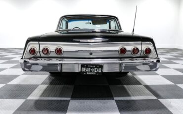 Chevrolet-Impala-1962-Coupe-5