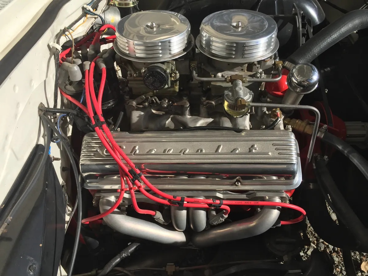 Chevrolet-Impala-1962-White-Red-8