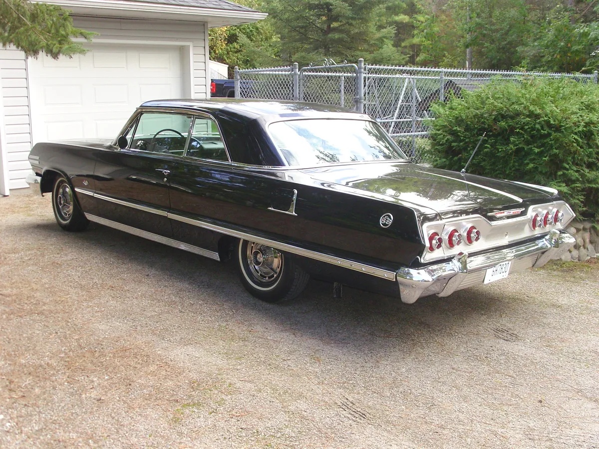 Chevrolet-Impala-1963-Black-Black-4