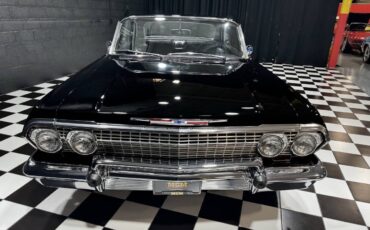 Chevrolet-Impala-1963-Coupe-12