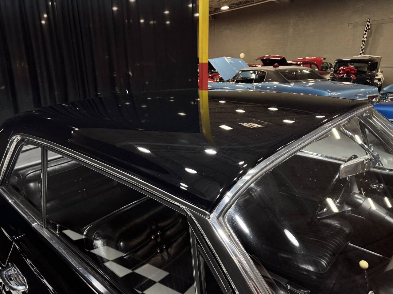 Chevrolet-Impala-1963-Coupe-18