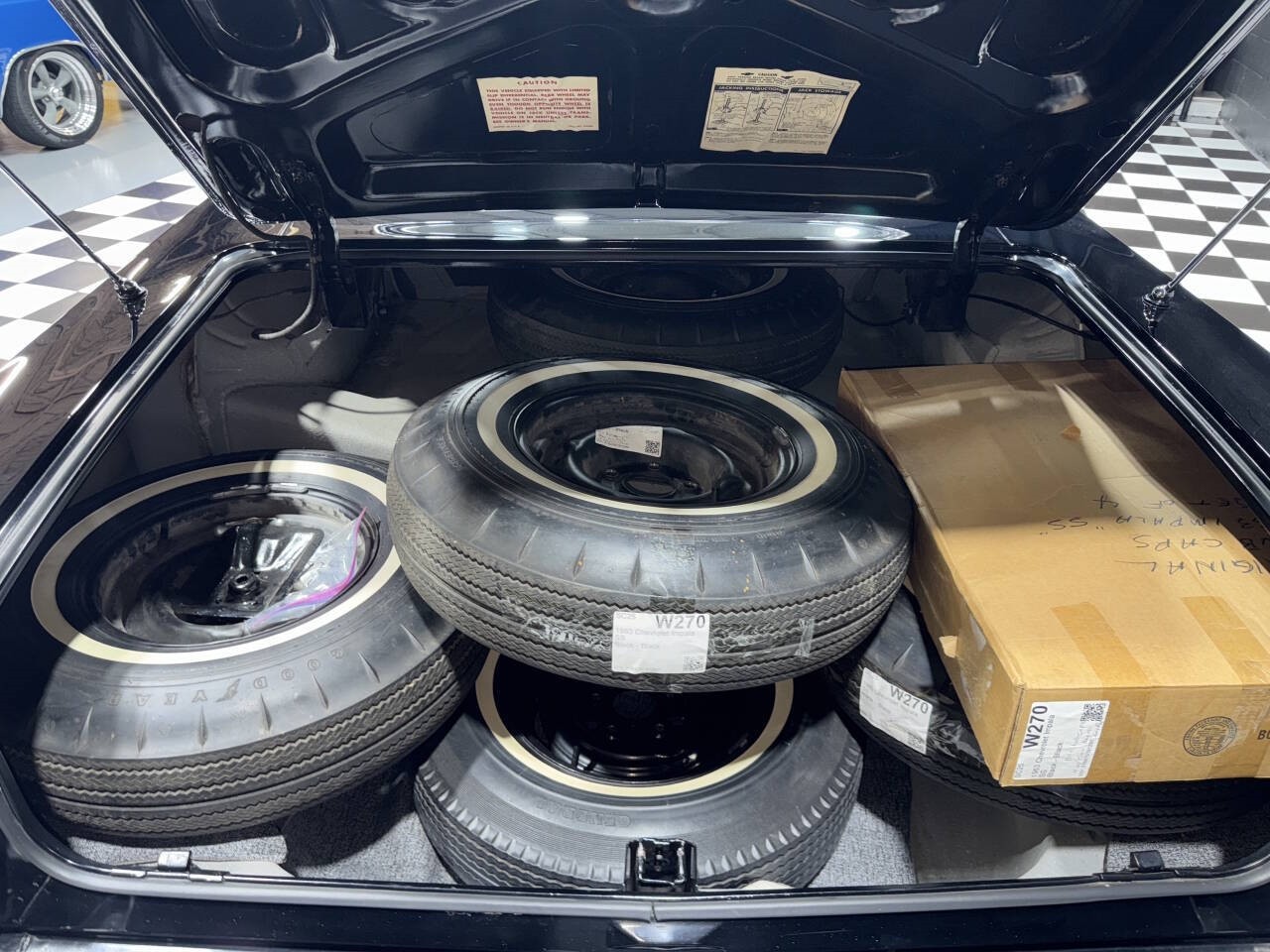 Chevrolet-Impala-1963-Coupe-6