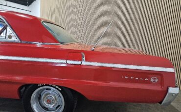 Chevrolet-Impala-1964-American-Muscle-Car-26