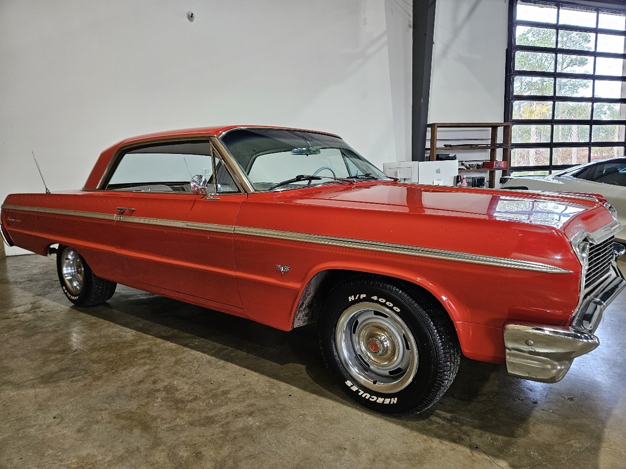 Chevrolet-Impala-1964-American-Muscle-Car-7
