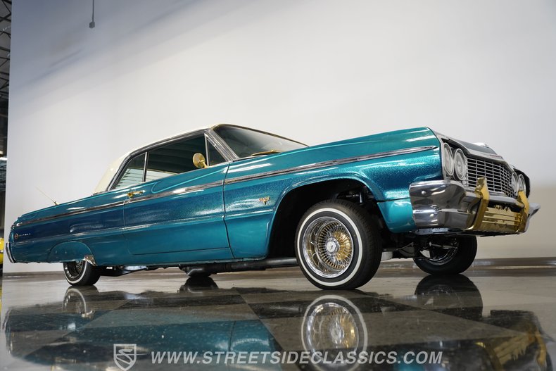Chevrolet-Impala-1964-Teal-Green-metallic-Green-17