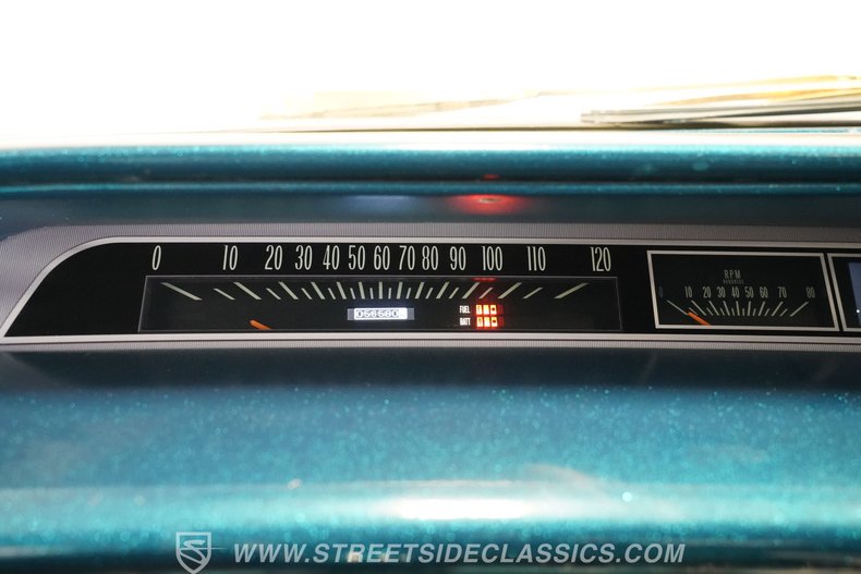 Chevrolet-Impala-1964-Teal-Green-metallic-Green-37