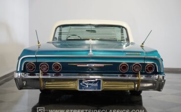 Chevrolet-Impala-1964-Teal-Green-metallic-Green-4
