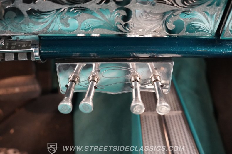 Chevrolet-Impala-1964-Teal-Green-metallic-Green-41