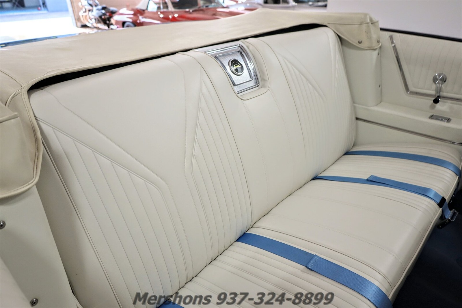 Chevrolet-Impala-1965-Convertible-14