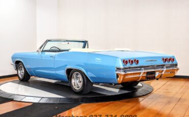 Chevrolet-Impala-1965-Convertible-5