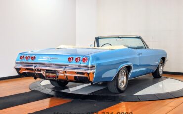 Chevrolet-Impala-1965-Convertible-7