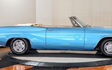 Chevrolet-Impala-1965-Convertible-8