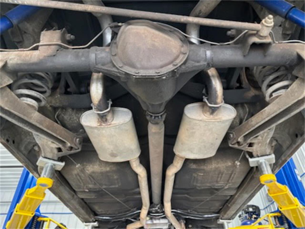 Chevrolet-Impala-1965-Willow-Green-Green-14