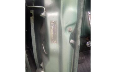 Chevrolet-Impala-1965-Willow-Green-Green-3