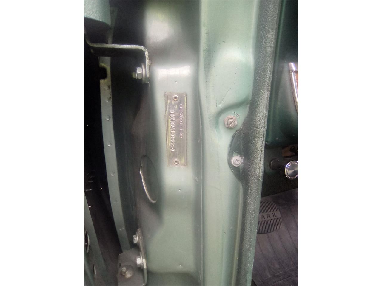 Chevrolet-Impala-1965-Willow-Green-Green-3