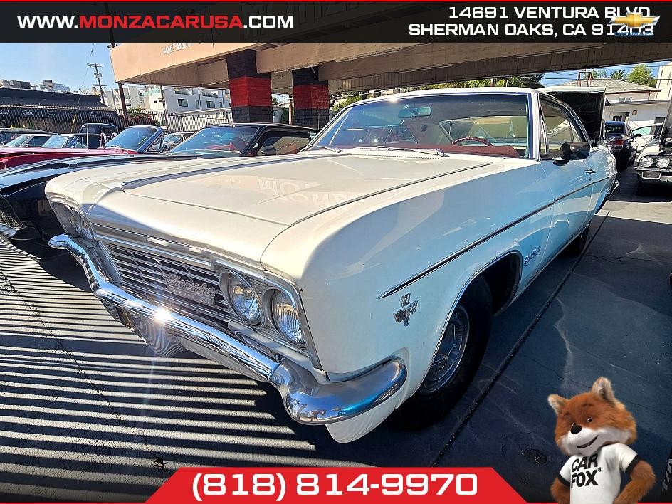 Chevrolet-Impala-1966-Coupe-11