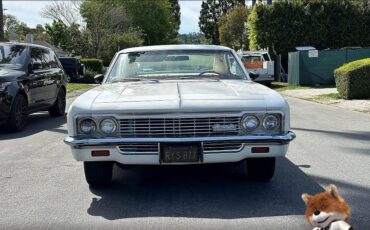 Chevrolet-Impala-1966-Coupe-2