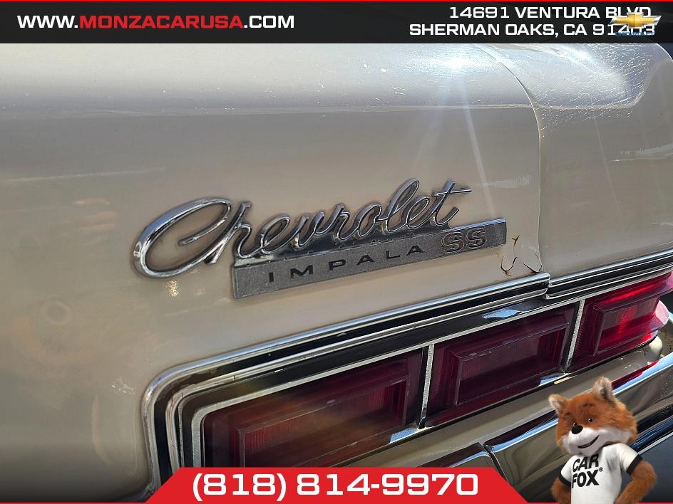 Chevrolet-Impala-1966-Coupe-8