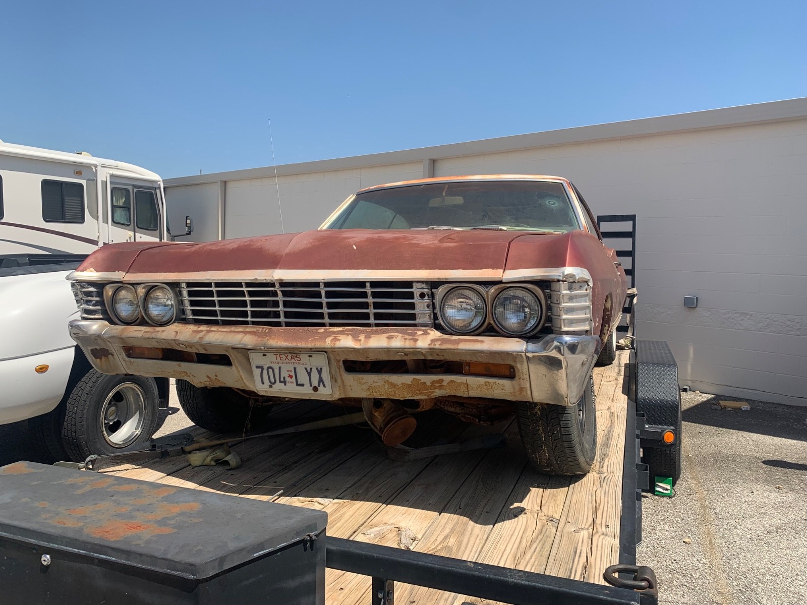 Chevrolet-Impala-1967-Coupe-1