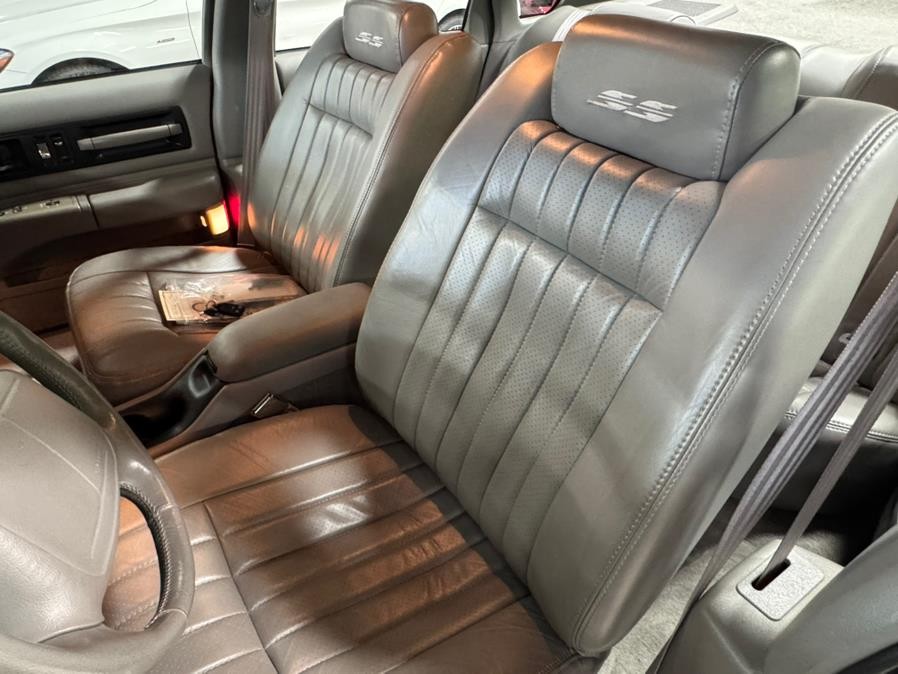 Chevrolet-Impala-1994-4-Door-Sedan-13