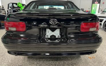 Chevrolet-Impala-1994-4-Door-Sedan-3