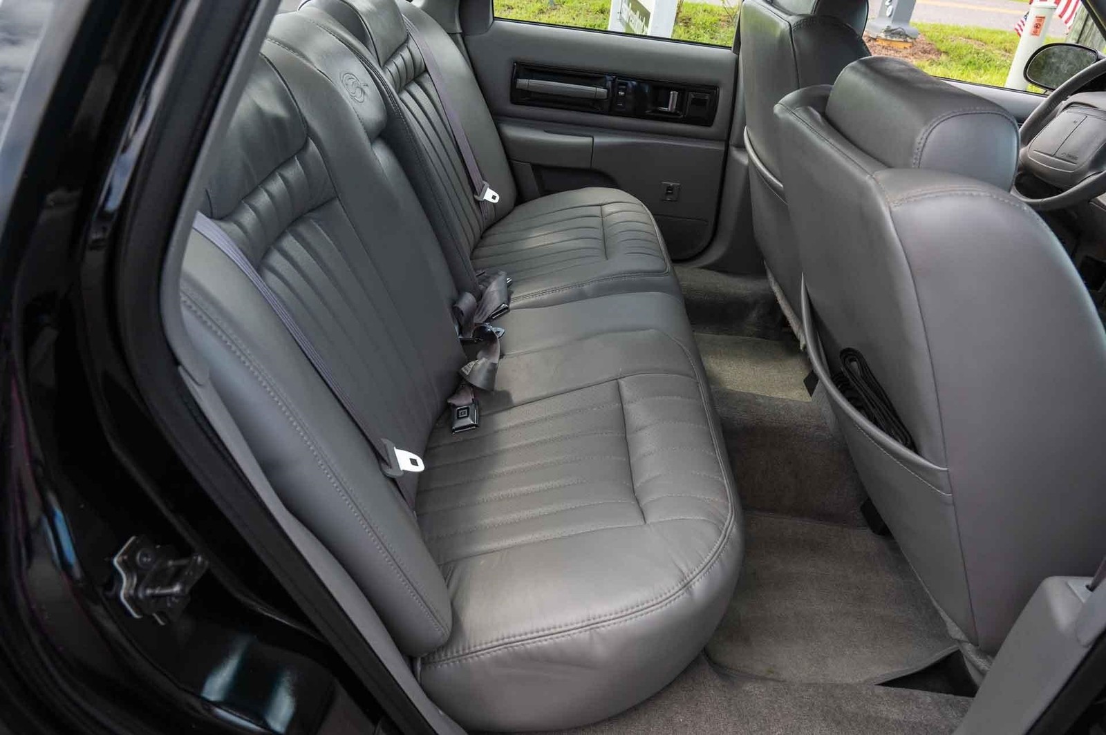 Chevrolet-Impala-1995-4-Door-14