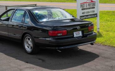 Chevrolet-Impala-1995-4-Door-20