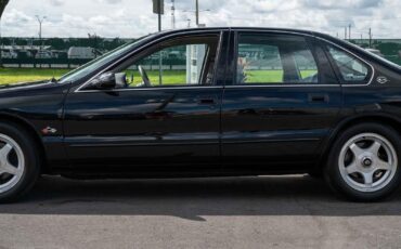 Chevrolet-Impala-1995-4-Door-23