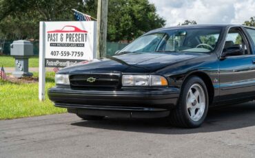 Chevrolet-Impala-1995-4-Door-26