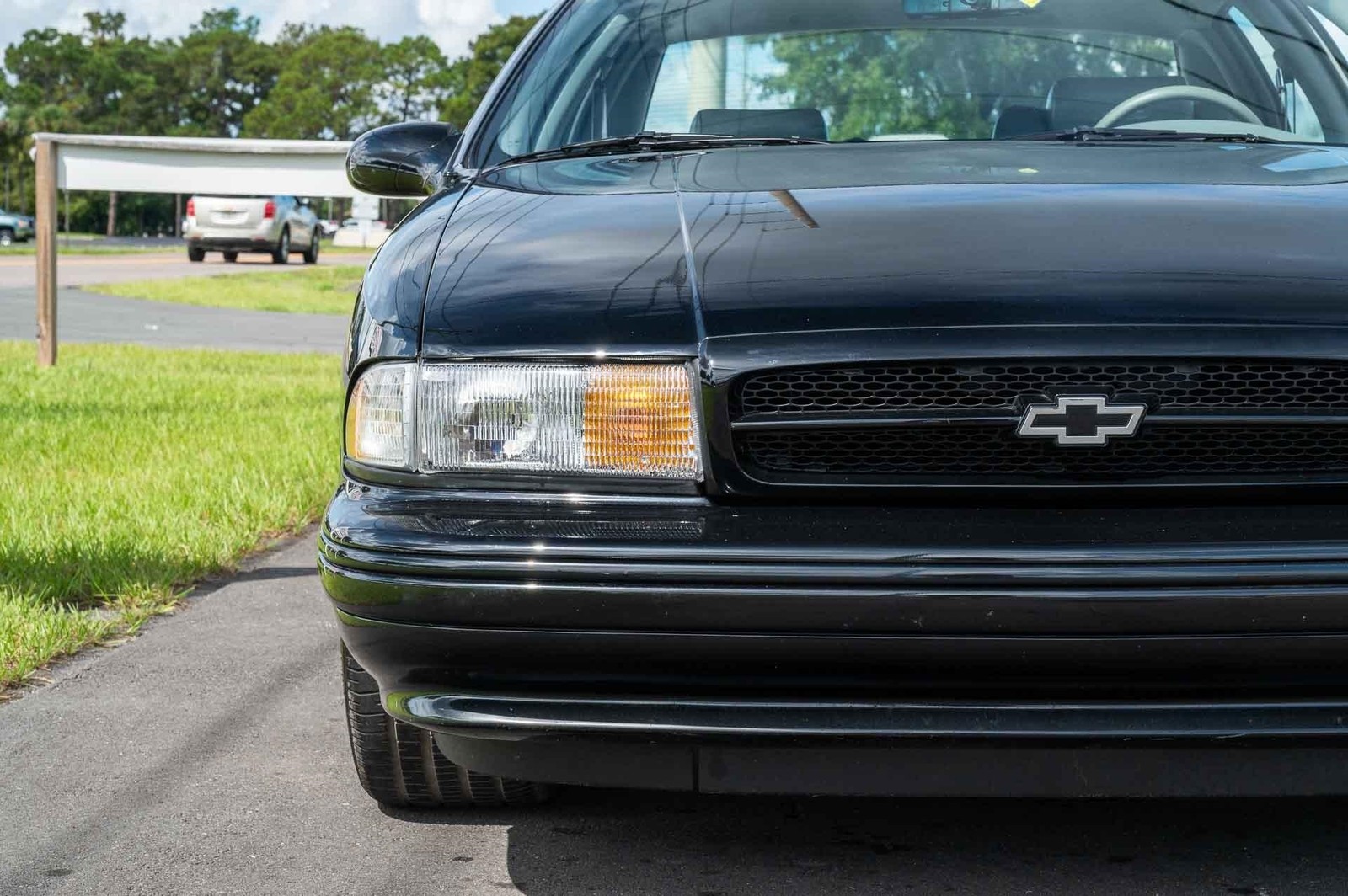 Chevrolet-Impala-1995-4-Door-29