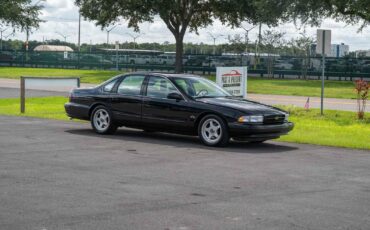 Chevrolet-Impala-1995-4-Door-32