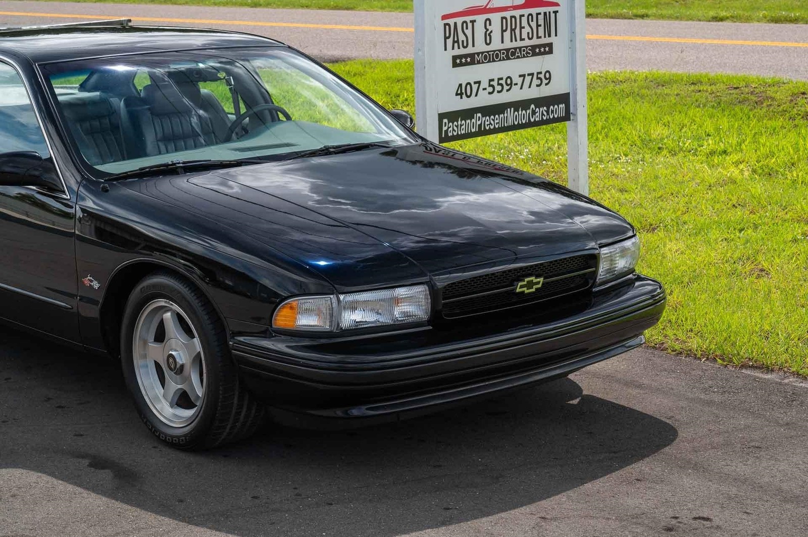 Chevrolet-Impala-1995-4-Door-33