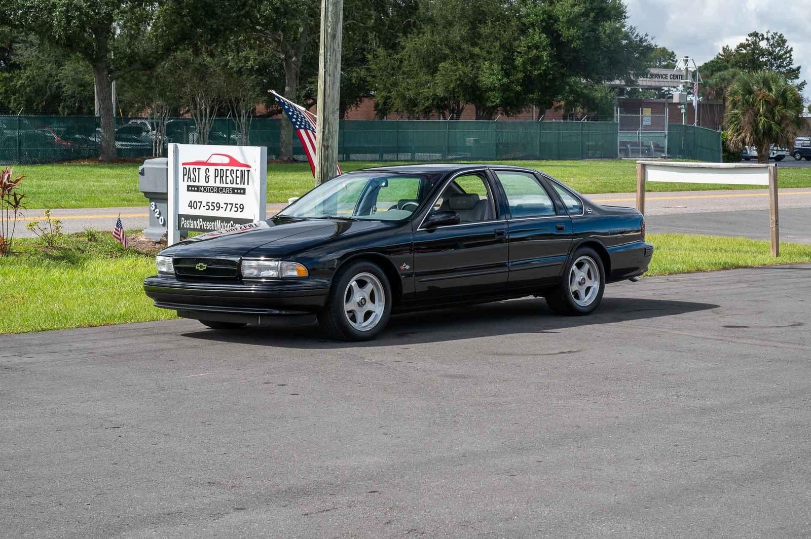 Chevrolet-Impala-1995-4-Door