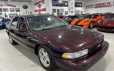Chevrolet-Impala-1995-Sedan-4